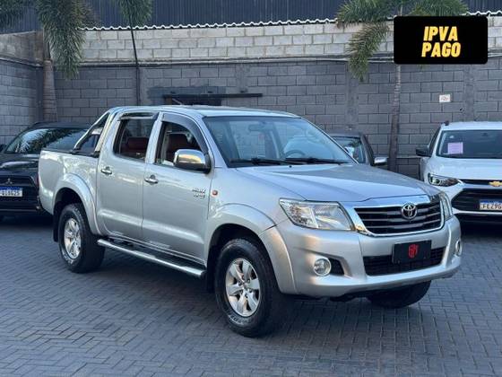 TOYOTA HILUX 2.7 SR 4X2 CD 16V FLEX 4P AUTOMÁTICO